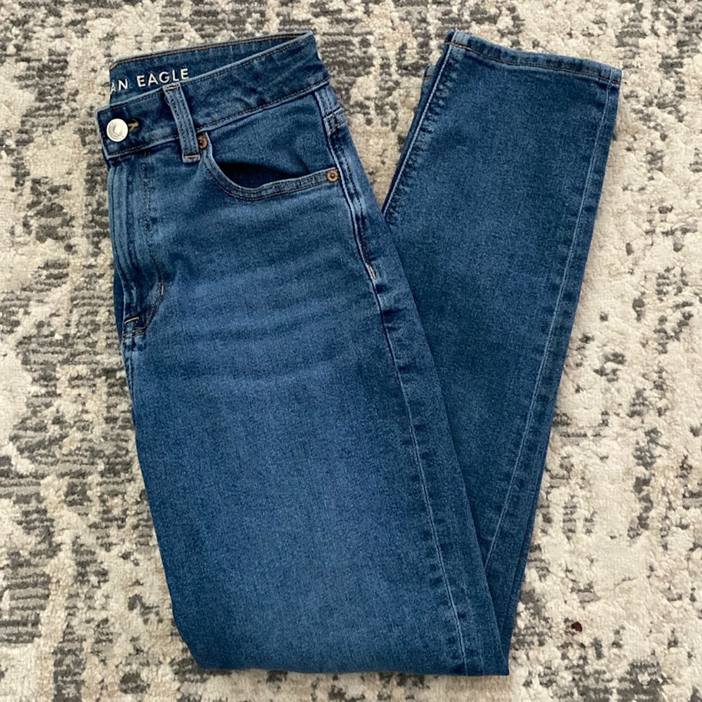 American Eagle Stretch Mom Jeans Size 4
